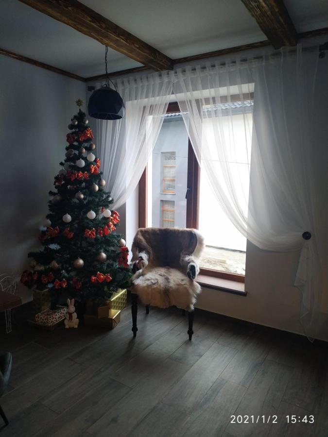 فندق Князів Двір بوكوفِل المظهر الخارجي الصورة